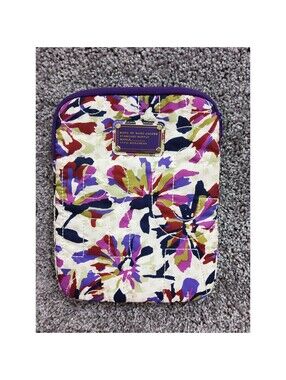 Marc Jacobs ipad Tablet Case Quilted Padded Zippered Purple Floral 8x10